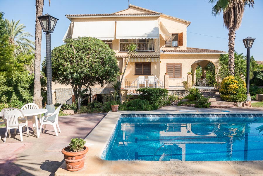 Magnifica villa en venta en La Eliana, Valencia