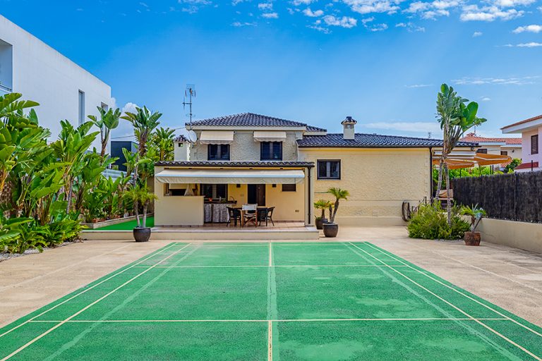 Chalet exclusivo frente al mar en Chilches, Castellon