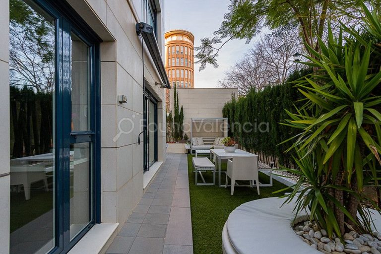 Exclusivo inmueble Avenida Cortes Valencianas, Valencia