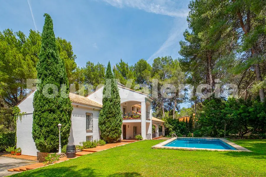 Una hermosa casa familiar en venta en Alberique, Valencia