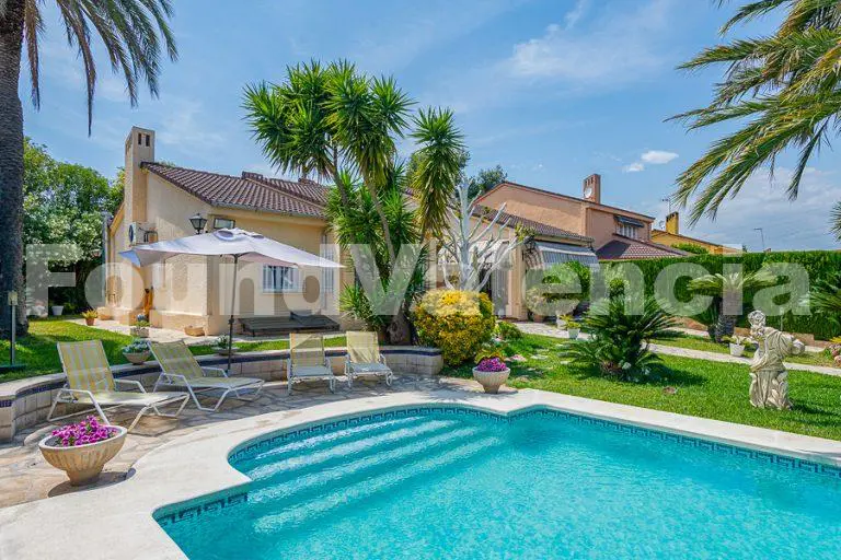 Encantadora residencia con calidad de vida excepcional 1 Encantadora residencia con calidad de vida excepcional