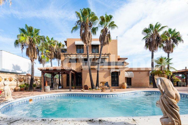 Impresionante casa con encanto en Torre en conill, Valencia