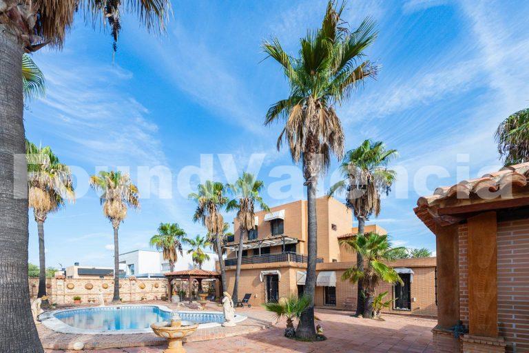 Impresionante casa con encanto en Torre en conill, Valencia