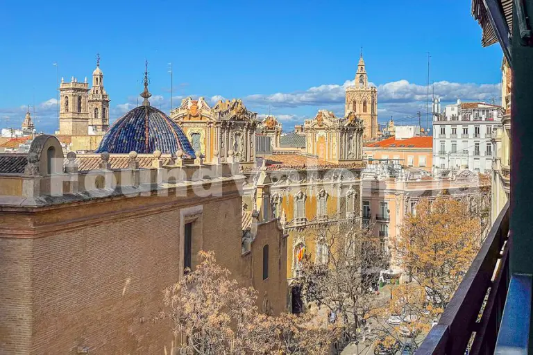 Exclusiva Residencia de Lujo en la Calle Poeta Querol, Valencia