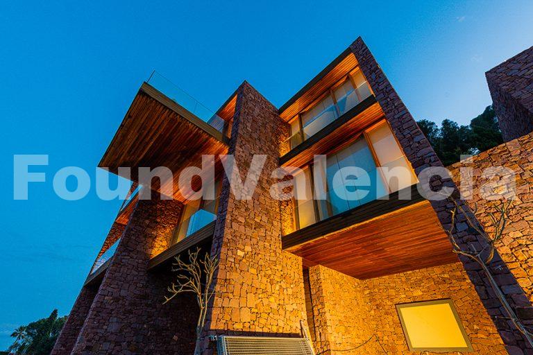 Residencia Privada Única (3 Casas) en Monte Picayo, Sagunto,Valencia.