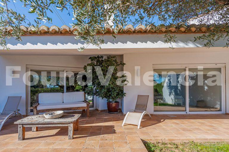 Casa Llave en Mano en Torre en Conill, Valencia