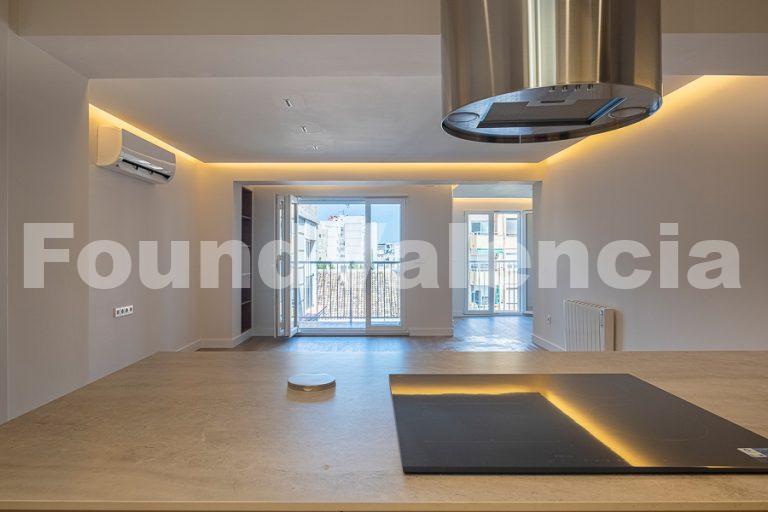 Vivienda reformada con encanto en el corazón del Carmen, con vistas y luz