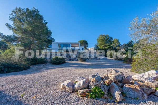 En Exclusiva. Casa Llave en Mano con Impresionantes Vistas en San Cristóbal, Alberic