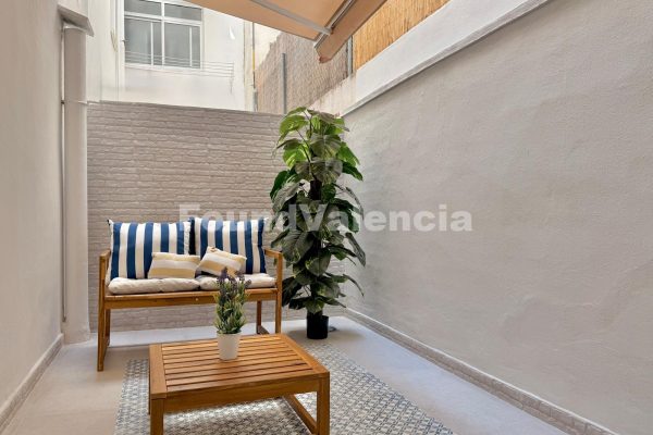 Moderno piso de 2 habitaciones listo para entrar a vivir